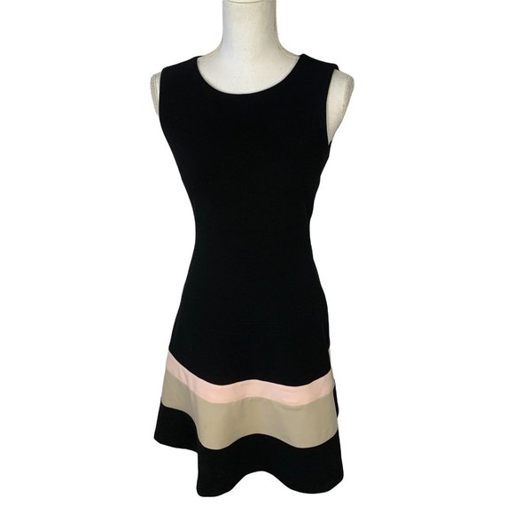 Tommy Hilfiger Dresses & Skirts - Tommy Hilfiger Women's Colorblock Hem Swing Dress Size 2